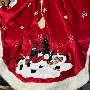 Snowman / Snowflake Tree Skirt